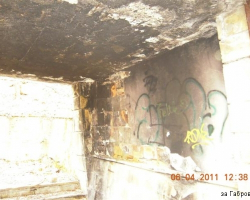 Един от входовете към летния театър. Вход