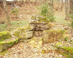 Чешмичката до къщичката. Това беше едно красиво място Чешмичка