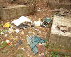 Едно място, което традиционно е затрупано с боклуци. Боклуци